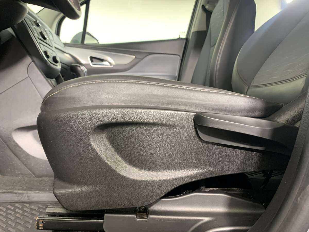 Opel Mokka б/у, 2015, Автоматическая. Фото: #12