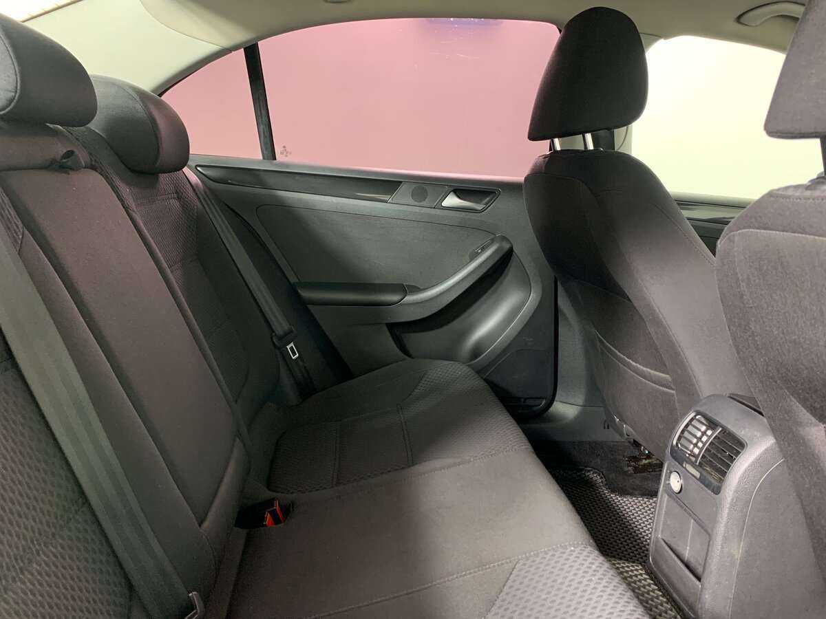 Volkswagen Jetta б/у, 2012, Автоматическая. Фото: #14