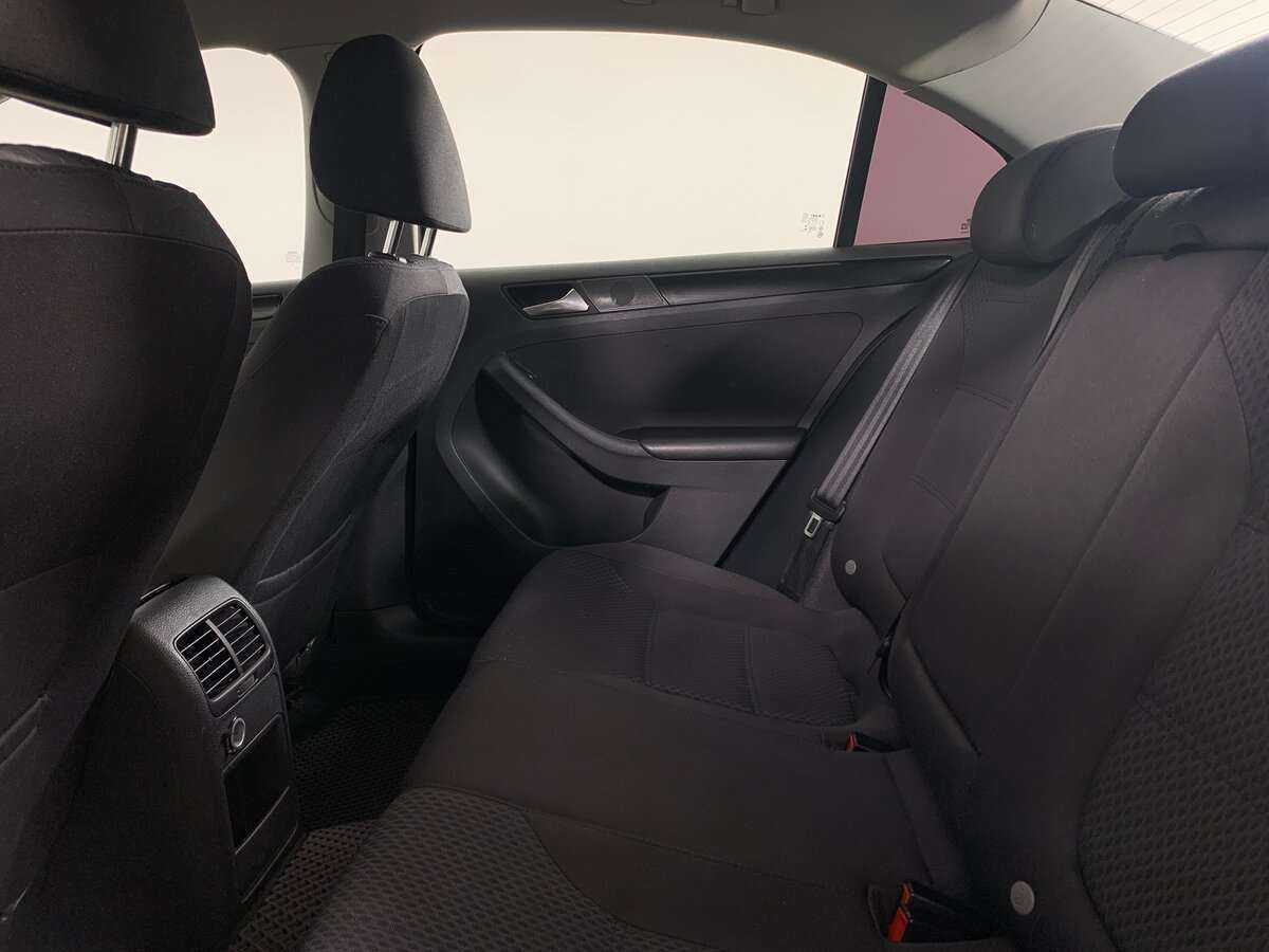 Volkswagen Jetta б/у, 2012, Автоматическая. Фото: #15