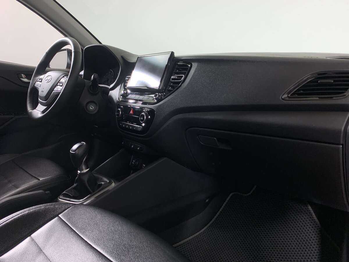 Hyundai Solaris б/у, 2022, Механическая. Фото: #10