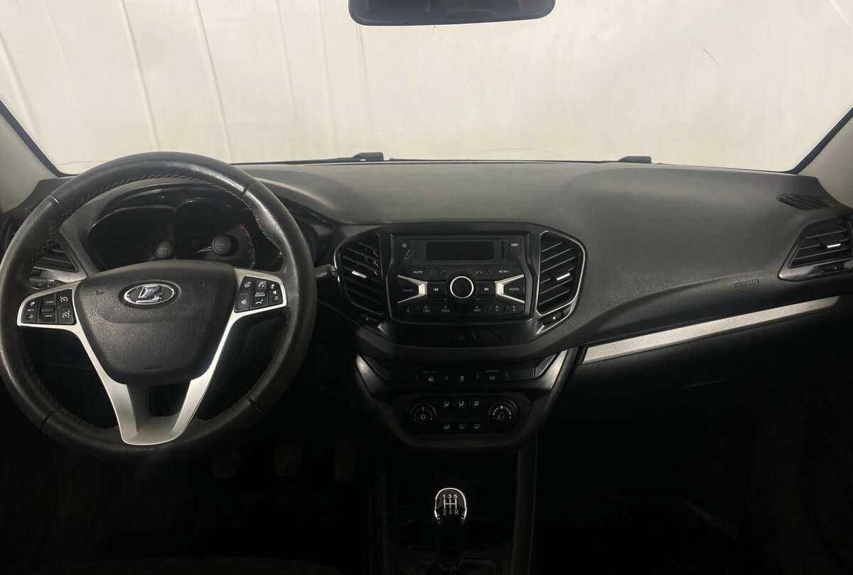 Lada (ВАЗ) Vesta б/у, 2020, Механическая. Фото: #10