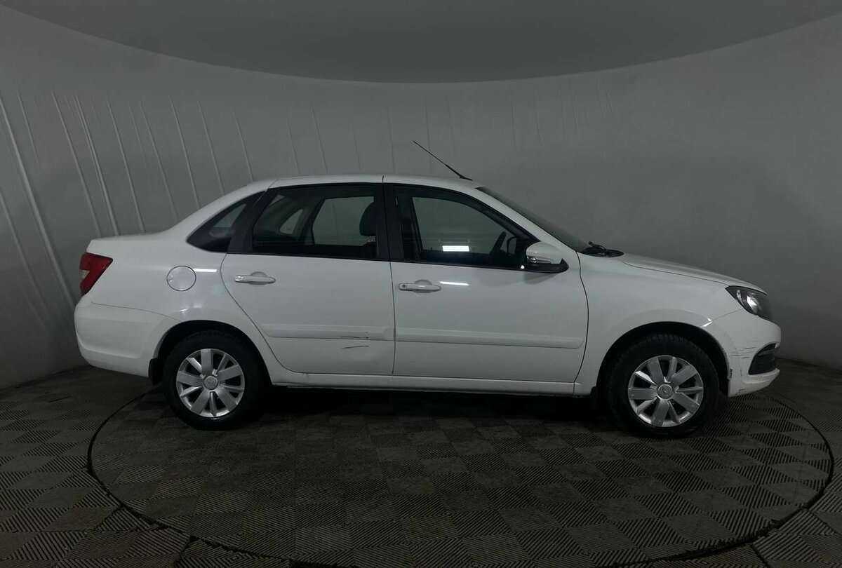 Lada (ВАЗ) Granta б/у, 2019, Роботизированная. Фото: #3