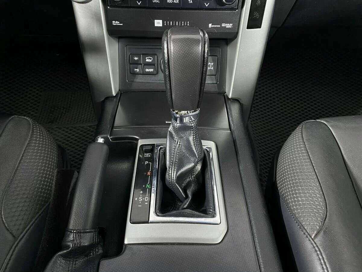 Toyota Land Cruiser Prado б/у, 2013, Автоматическая. Фото: #11
