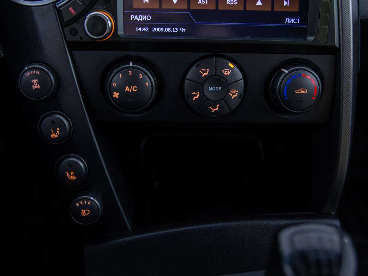 SsangYong Kyron б/у, 2013, Механическая. Фото: #15