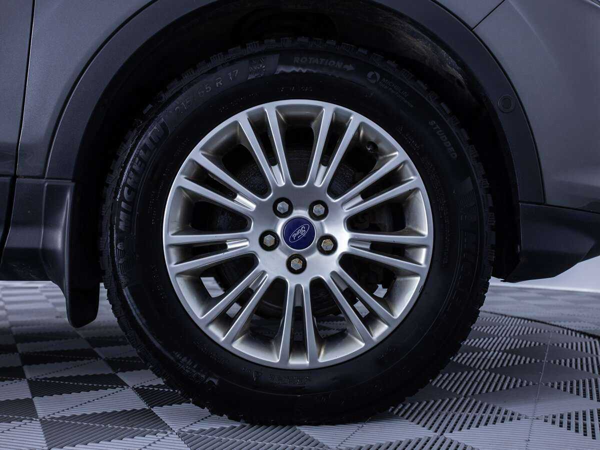 Ford Kuga б/у, 2015, Автоматическая. Фото: #8