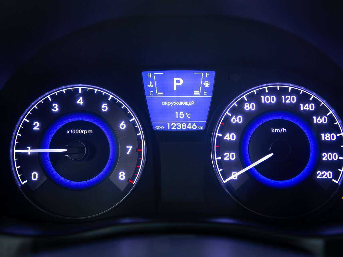 Hyundai Solaris б/у, 2013, Автоматическая. Фото: #13