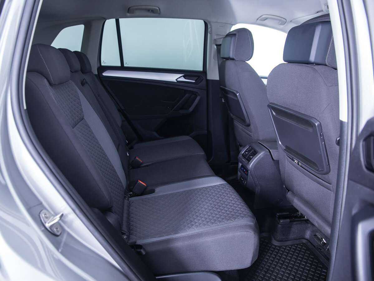 Volkswagen Tiguan б/у, 2020, Механическая. Фото: #18
