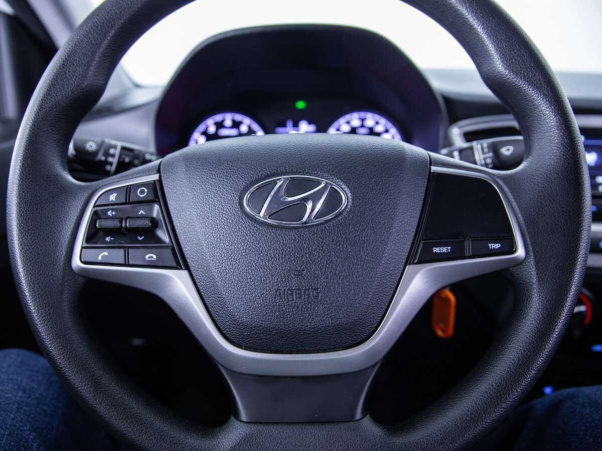 Hyundai Solaris б/у, 2021, Механическая. Фото: #9