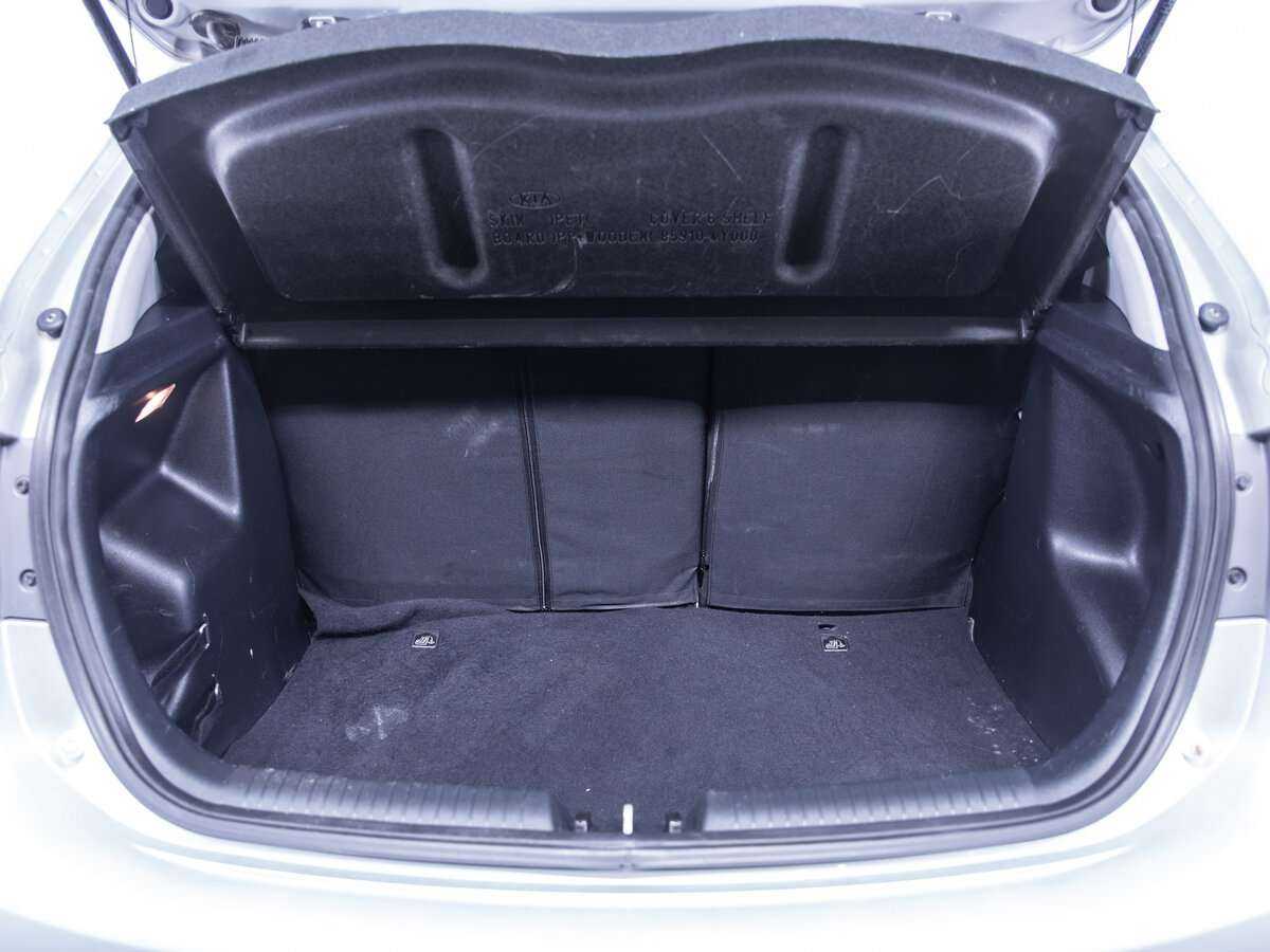 Kia Rio б/у, 2017, Автоматическая. Фото: #8