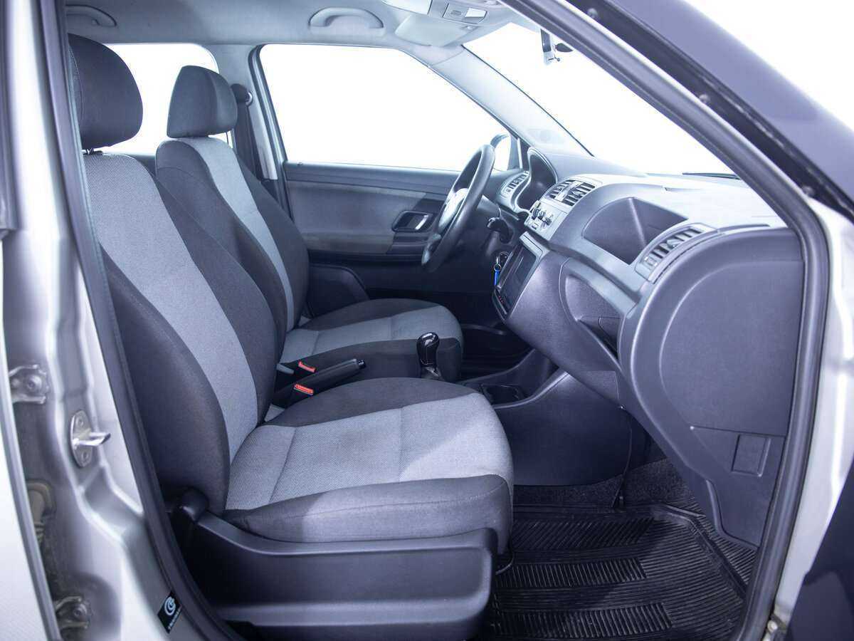 Skoda Fabia б/у, 2013, Механическая. Фото: #9