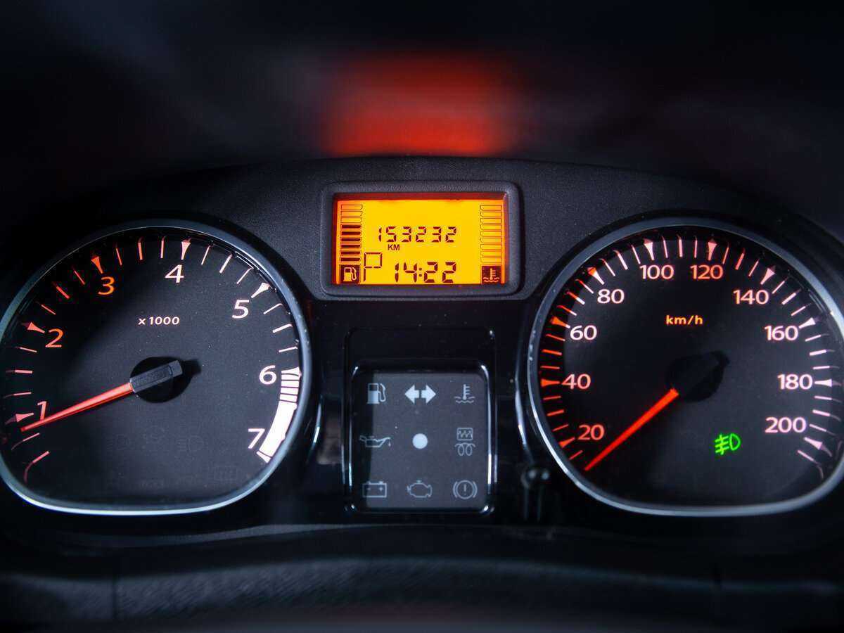 Renault Duster б/у, 2013, Автоматическая. Фото: #13