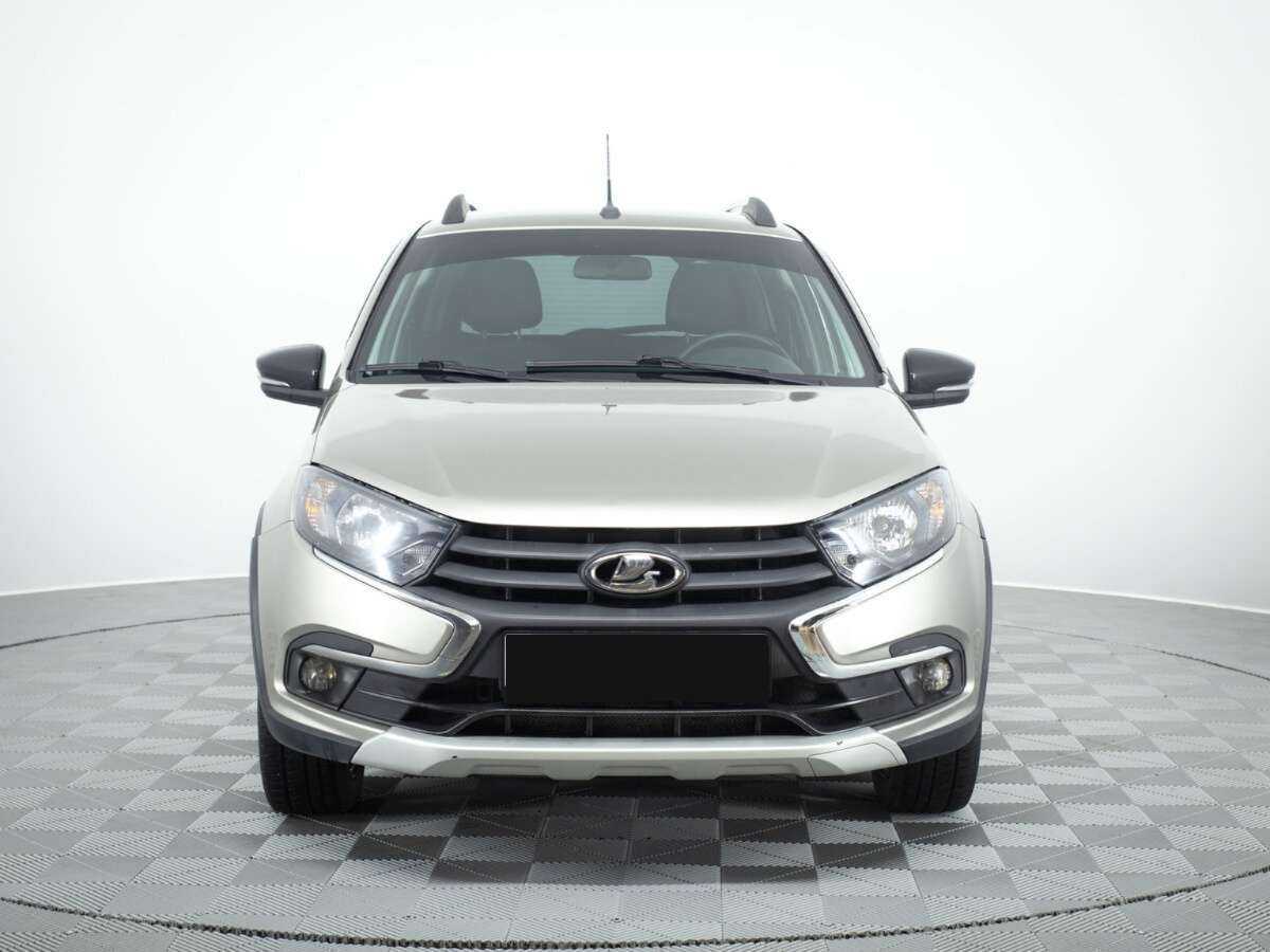 Lada (ВАЗ) Granta б/у, 2021, Механическая. Фото: #1