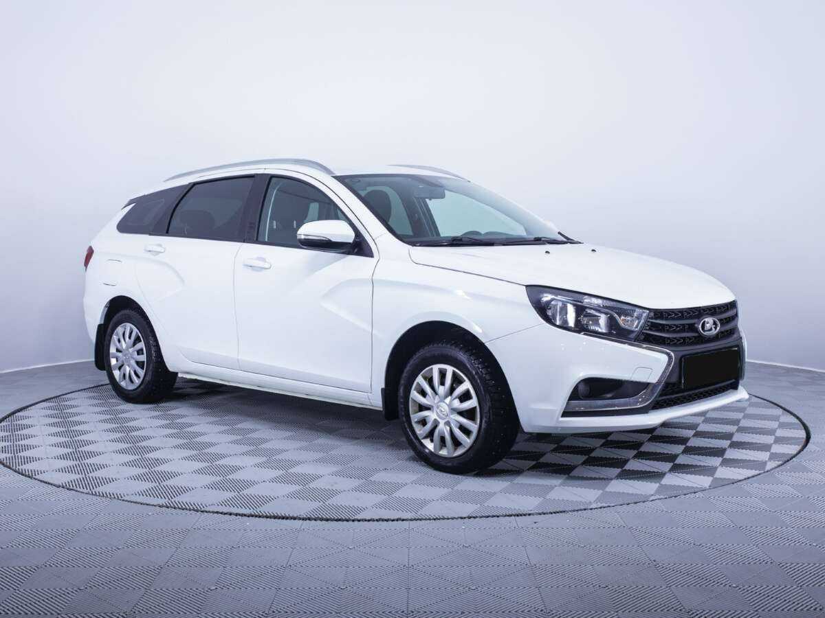 Lada (ВАЗ) Vesta б/у, 2018, Механическая. Фото: #2