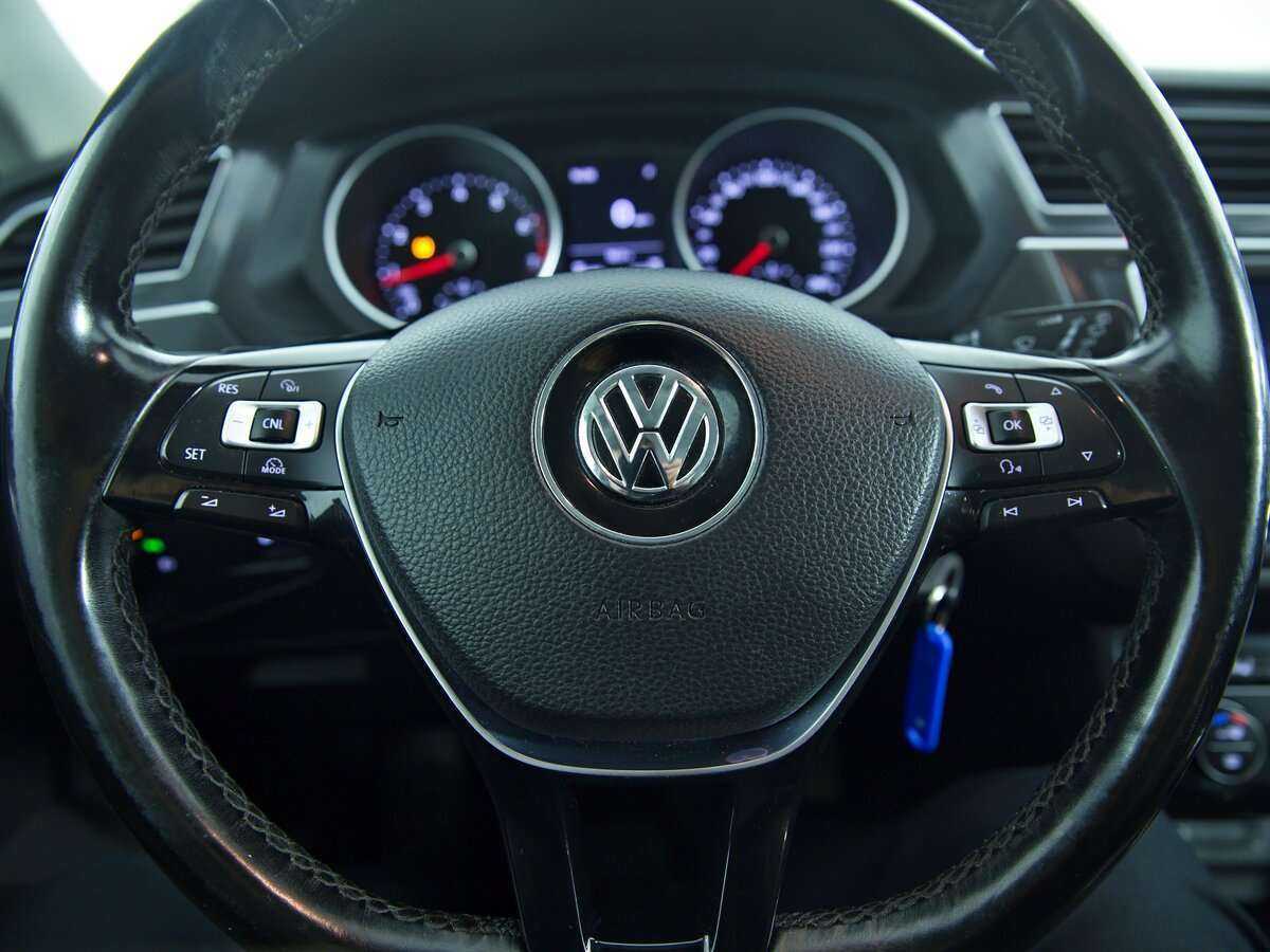 Volkswagen Tiguan б/у, 2017, Роботизированная. Фото: #12