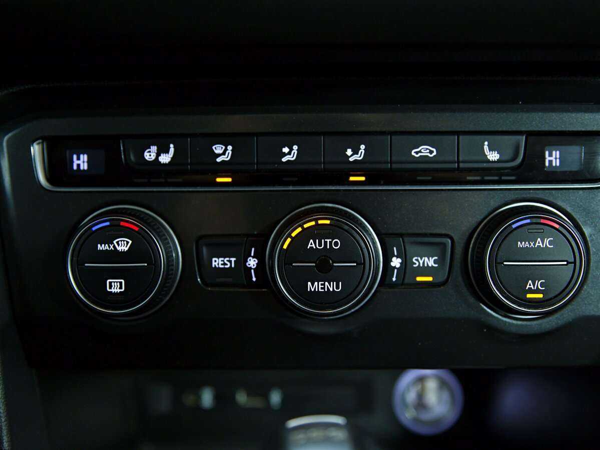 Volkswagen Tiguan б/у, 2017, Роботизированная. Фото: #15