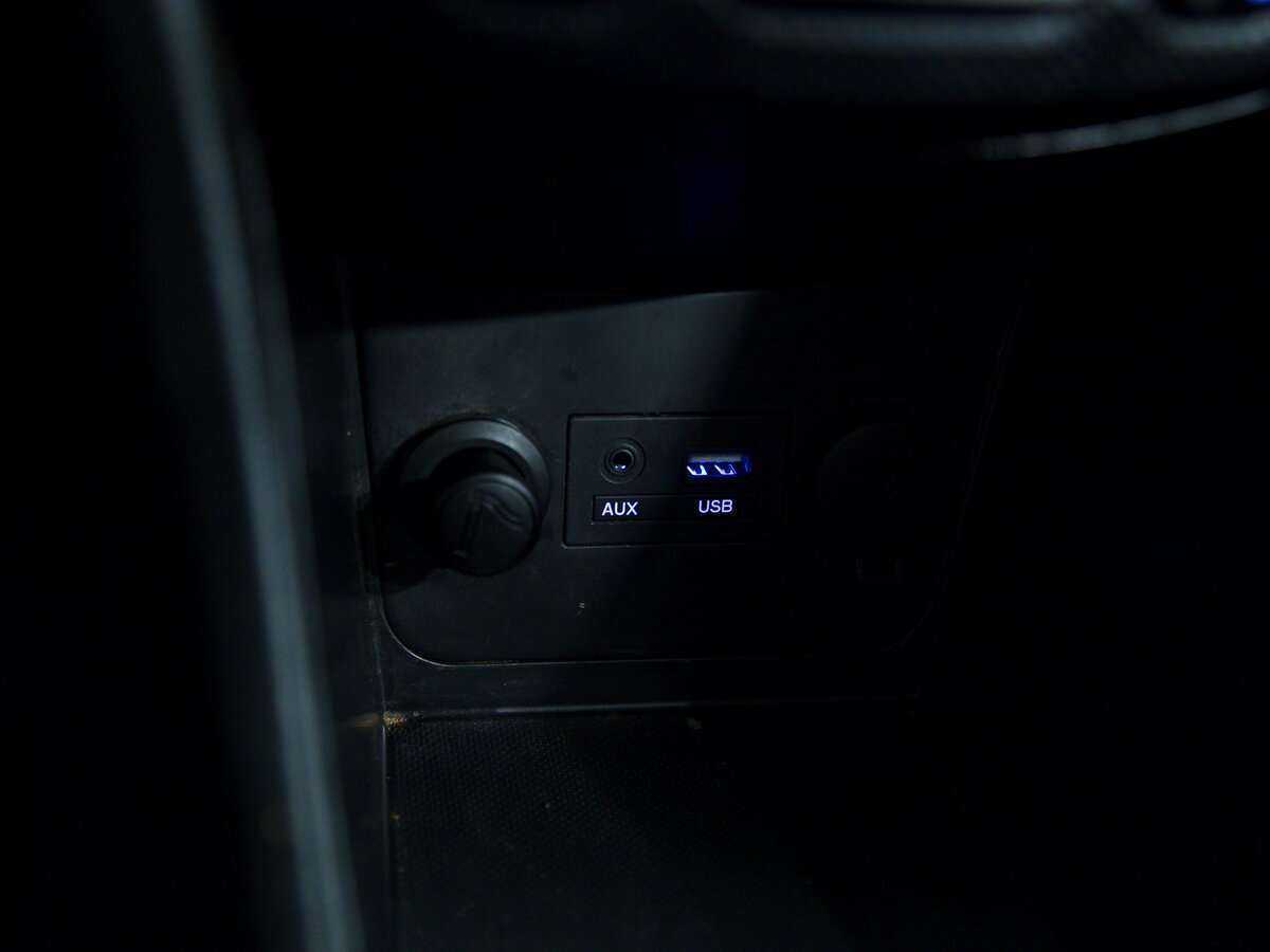 Hyundai Solaris б/у, 2015, Механическая. Фото: #16