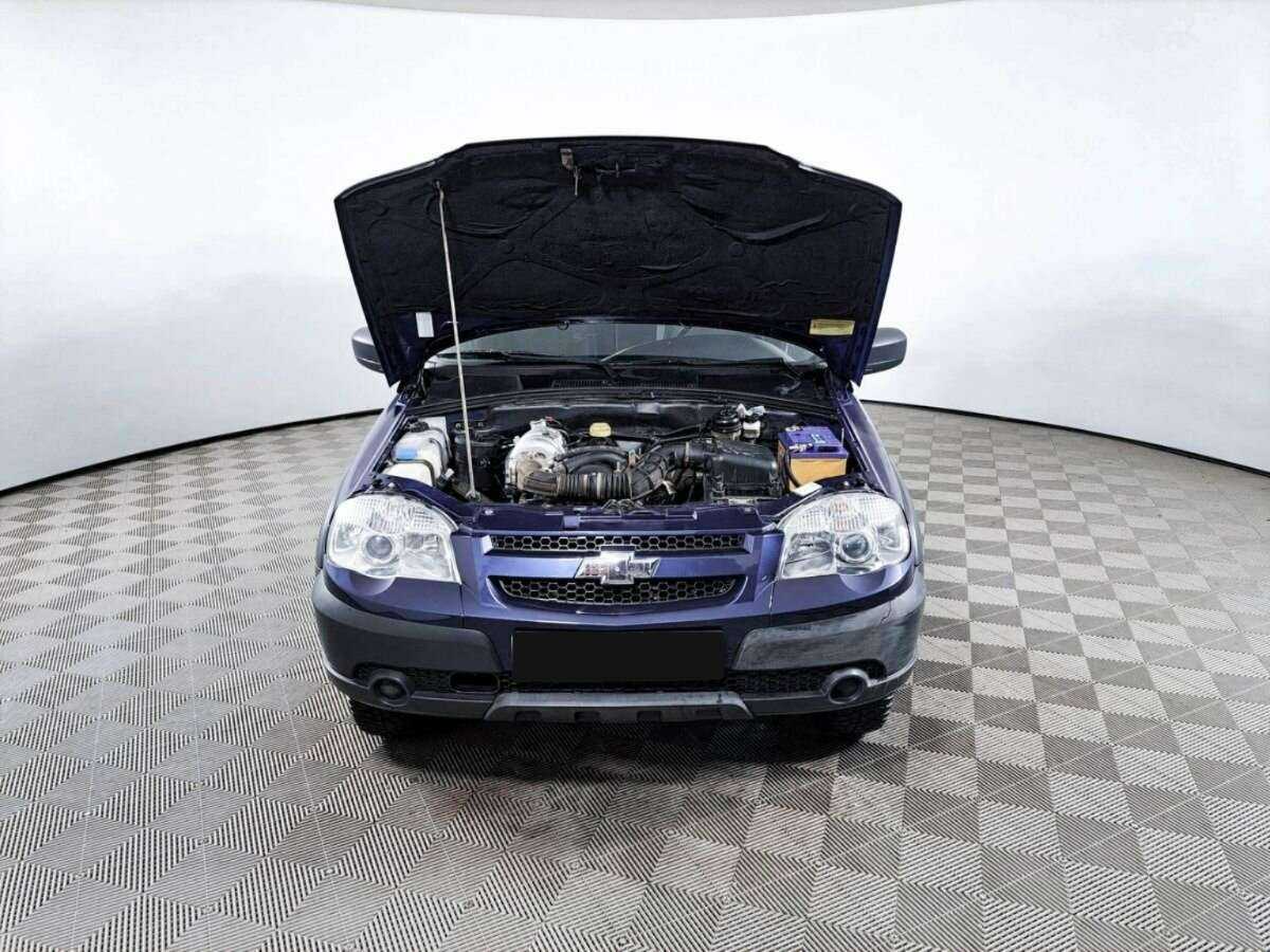 Chevrolet Niva б/у, 2017, Механическая. Фото: #8