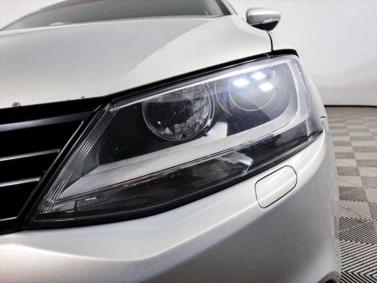 Volkswagen Jetta б/у, 2014, Механическая. Фото: #16