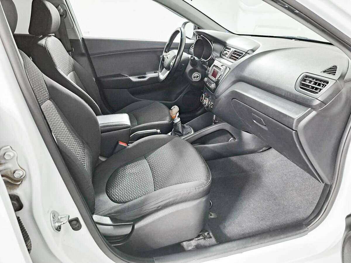 Kia Rio б/у, 2014, Механическая. Фото: #8