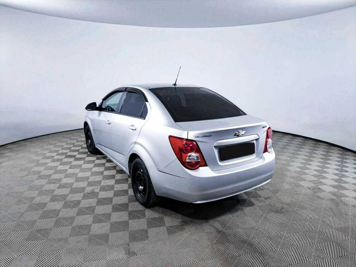 Chevrolet Aveo б/у, 2012, Механическая. Фото: #6