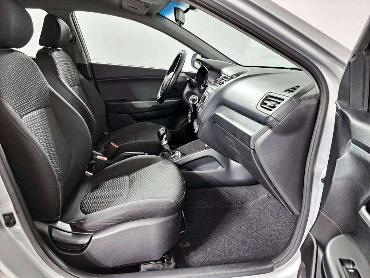 Kia Rio б/у, 2015, Механическая. Фото: #8