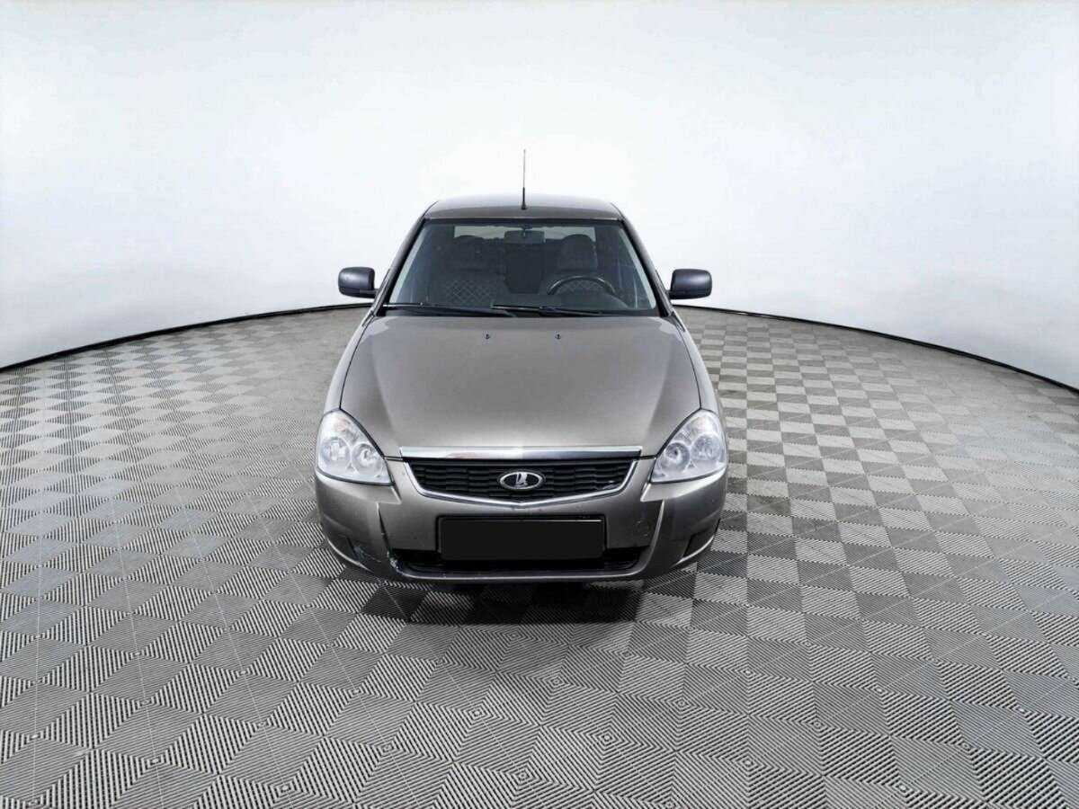 Lada (ВАЗ) Priora б/у, 2017, Механическая. Фото: #1