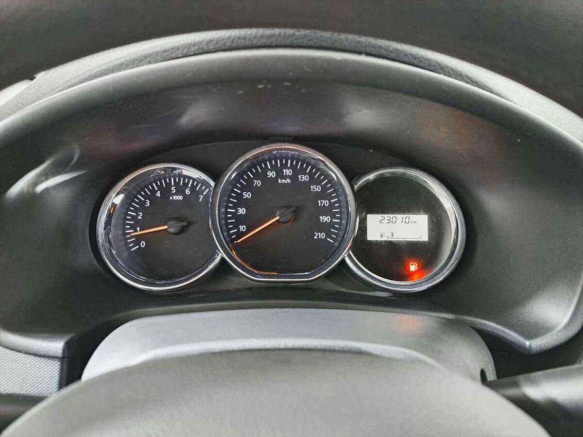 Renault Logan б/у, 2019, Механическая. Фото: #10