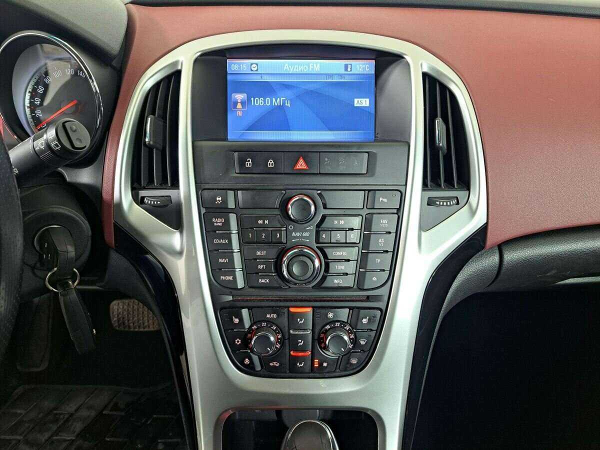 Opel Astra б/у, 2013, Автоматическая. Фото: #12