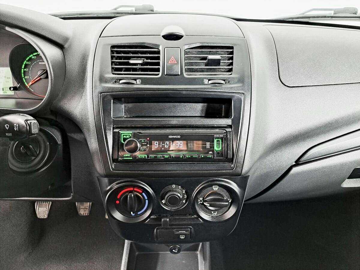 Лада (ВАЗ) Калина б/у, 2015, Механическая. Фото: #12