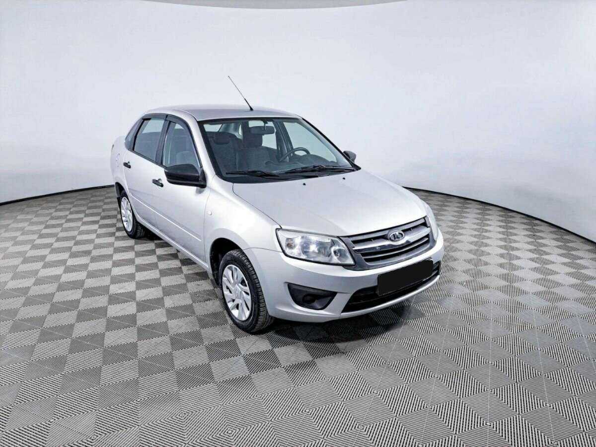 Lada (ВАЗ) Granta б/у, 2017, Механическая. Фото: #2