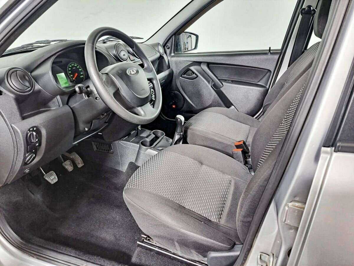 Lada (ВАЗ) Granta б/у, 2017, Механическая. Фото: #13