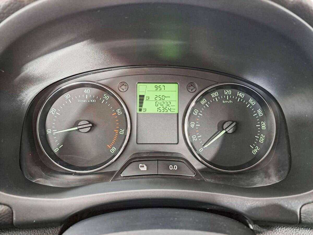 Skoda Fabia б/у, 2013, Механическая. Фото: #10