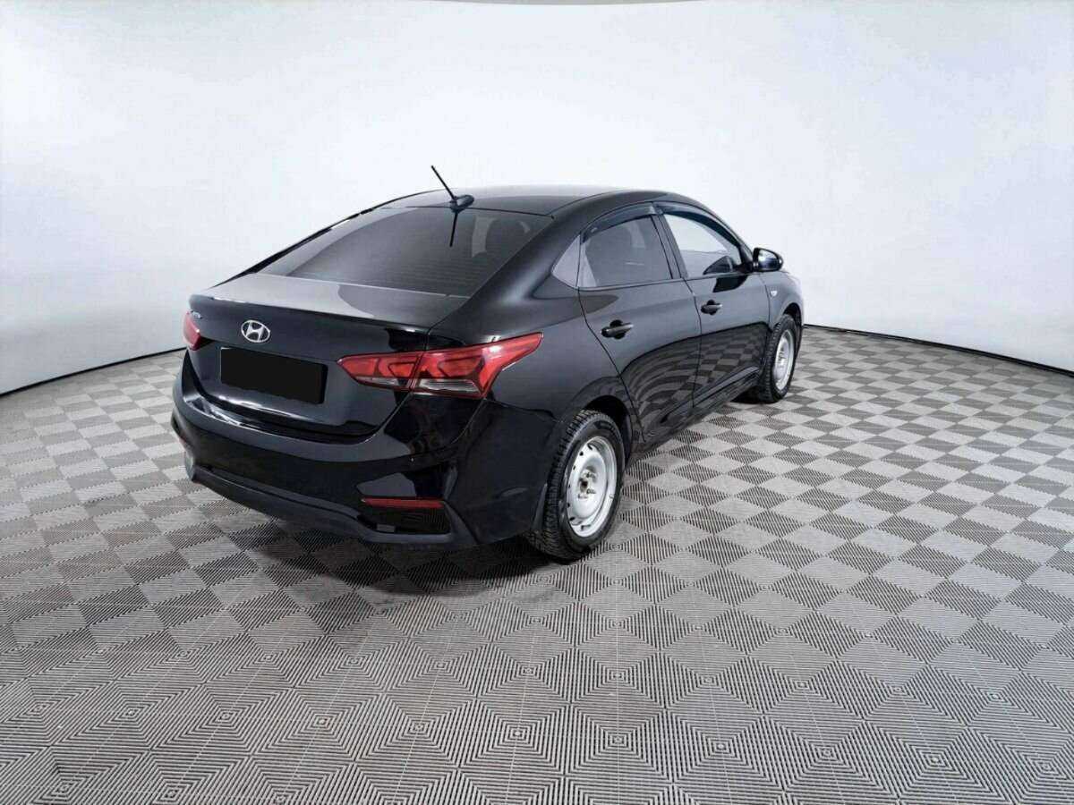 Hyundai Solaris б/у, 2018, Механическая. Фото: #4