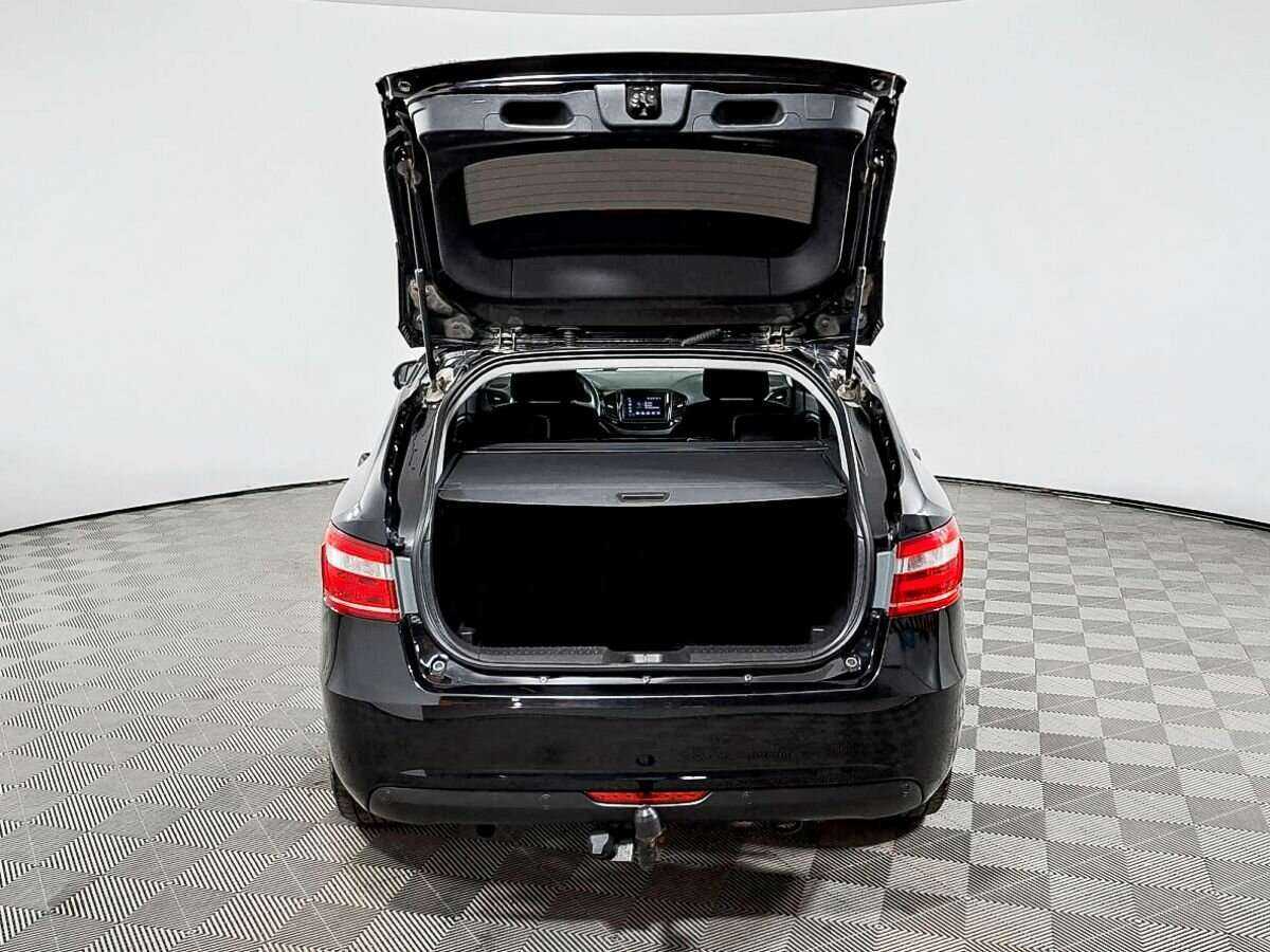 Лада (ВАЗ) Веста б/у, 2020, Механическая. Фото: #7