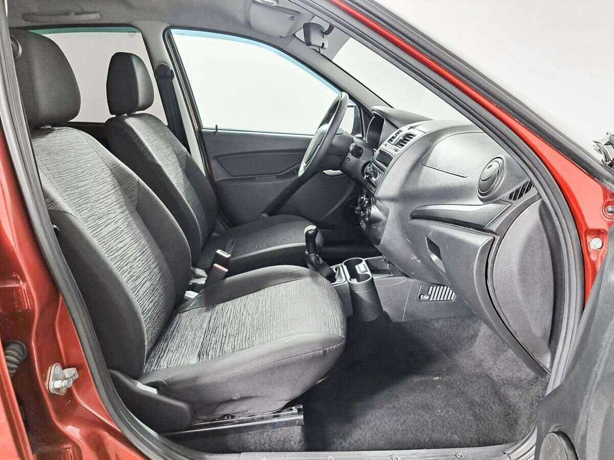 Lada (ВАЗ) Kalina б/у, 2018, Механическая. Фото: #8