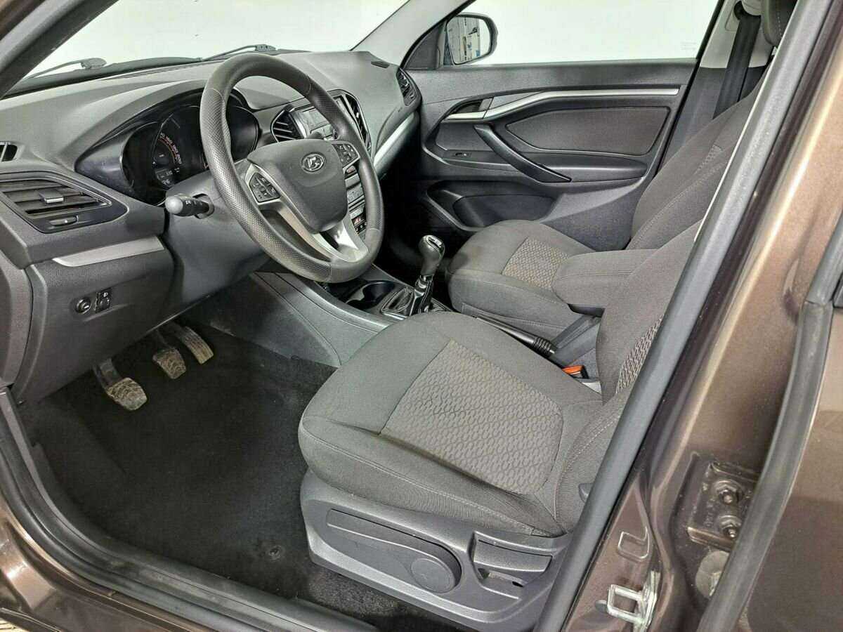 Lada (ВАЗ) Vesta б/у, 2018, Механическая. Фото: #15