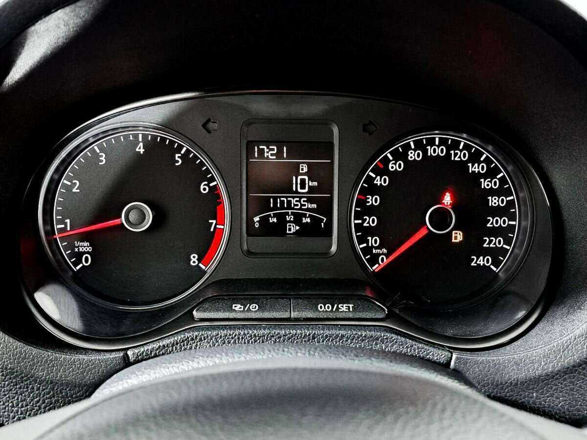 Фольксваген Поло б/у, 2019, Механическая. Фото: #12