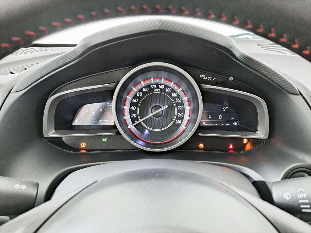 Мазда 3 б/у, 2014, Автоматическая. Фото: #10