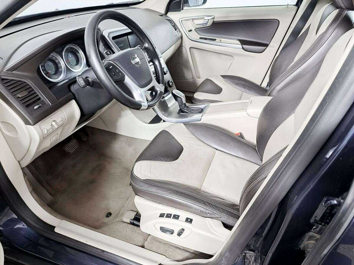 Volvo XC60 б/у, 2012, Автоматическая. Фото: #15
