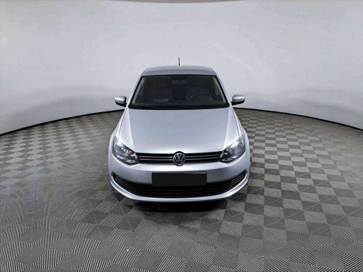 Volkswagen Polo б/у, 2014, Механическая. Фото: #1