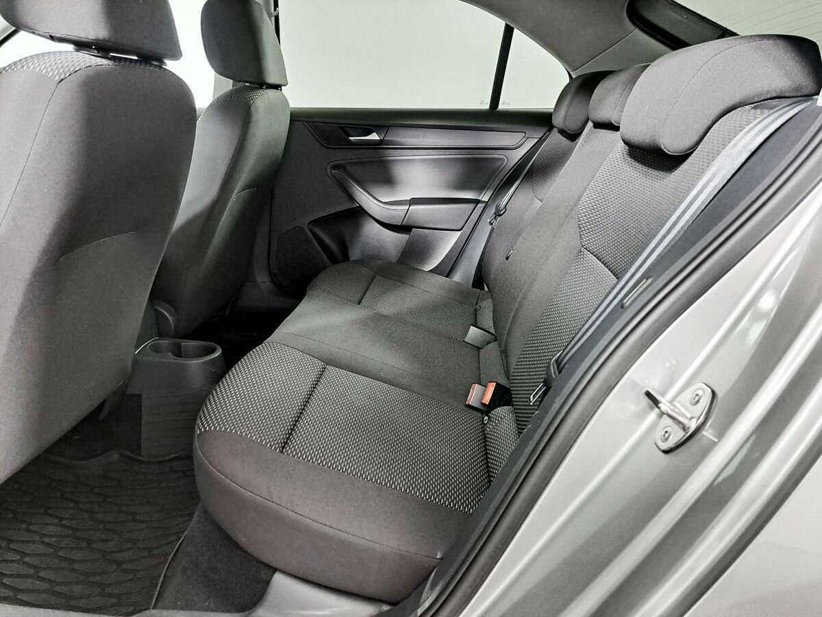 Volkswagen Polo б/у, 2020, Механическая. Фото: #11