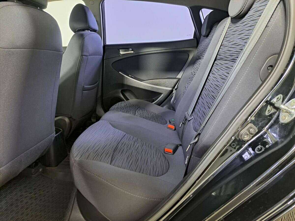 Hyundai Solaris б/у, 2015, Автоматическая. Фото: #9