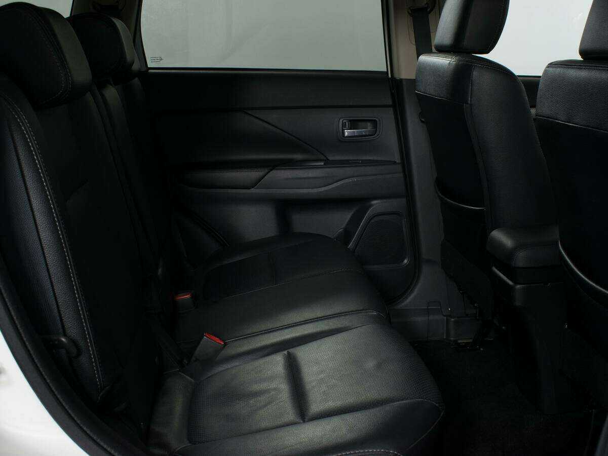 Митсубиши Оутлэндер б/у, 2013, Вариатор. Фото: #8