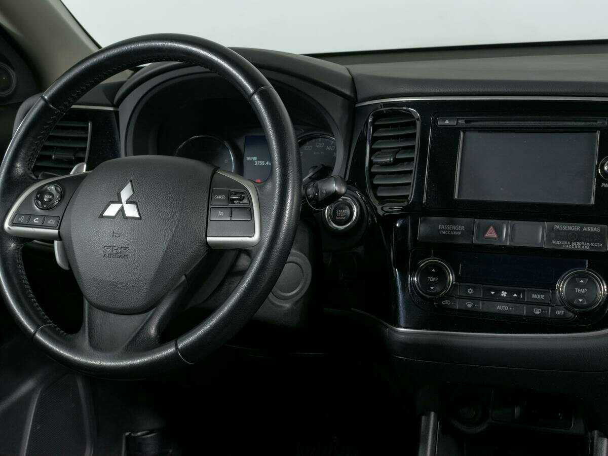 Mitsubishi Outlander б/у, 2013, Вариатор. Фото: #9
