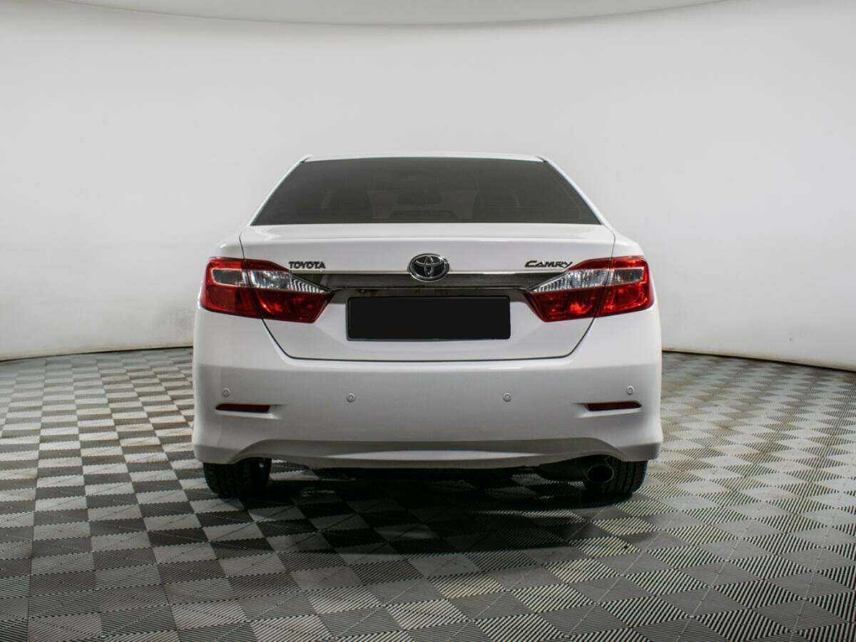 Toyota Camry б/у, 2014, Автоматическая. Фото: #5