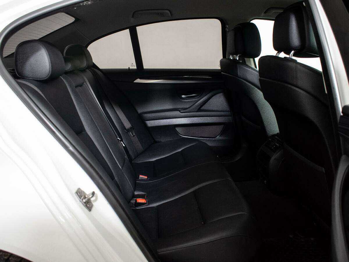 BMW 5 серии б/у, 2012, Автоматическая. Фото: #9
