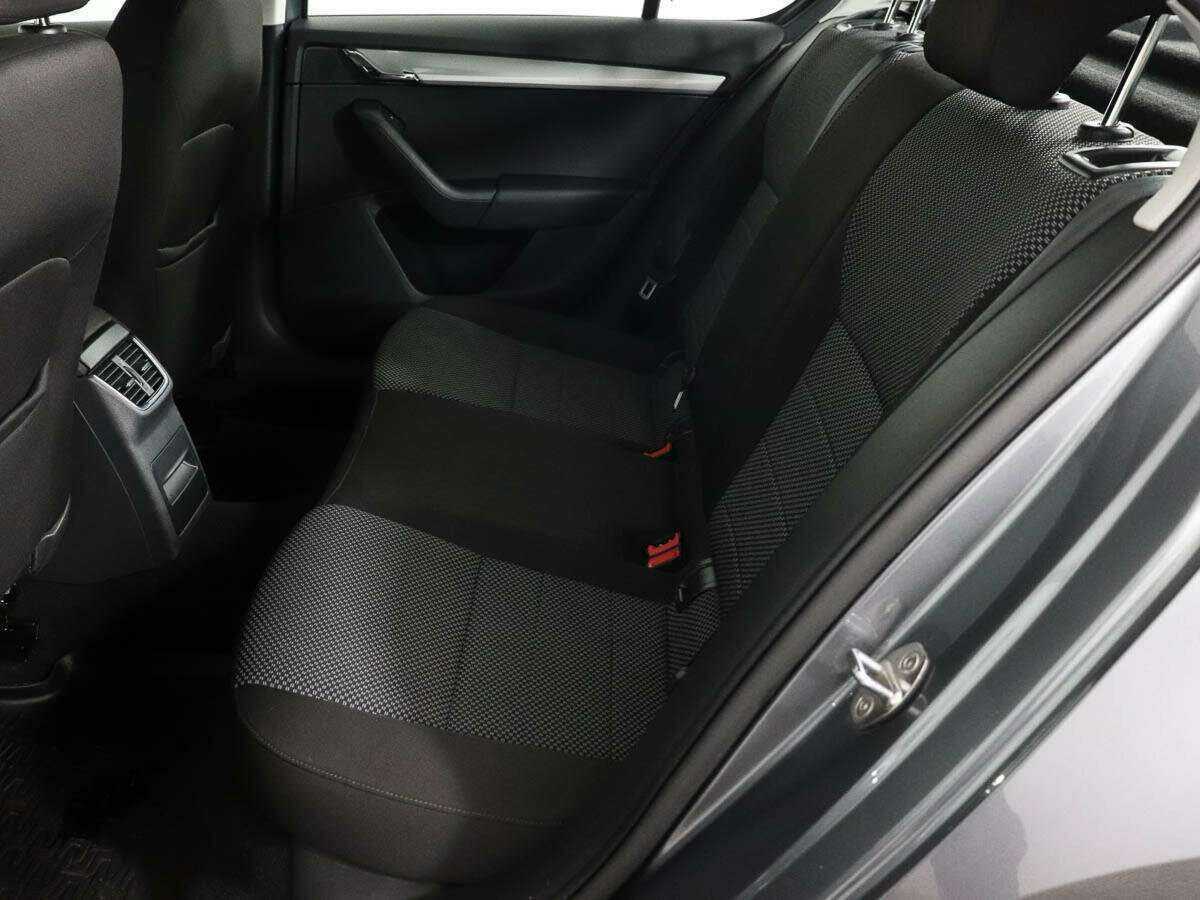 Шкода Октавия б/у, 2016, Роботизированная. Фото: #7