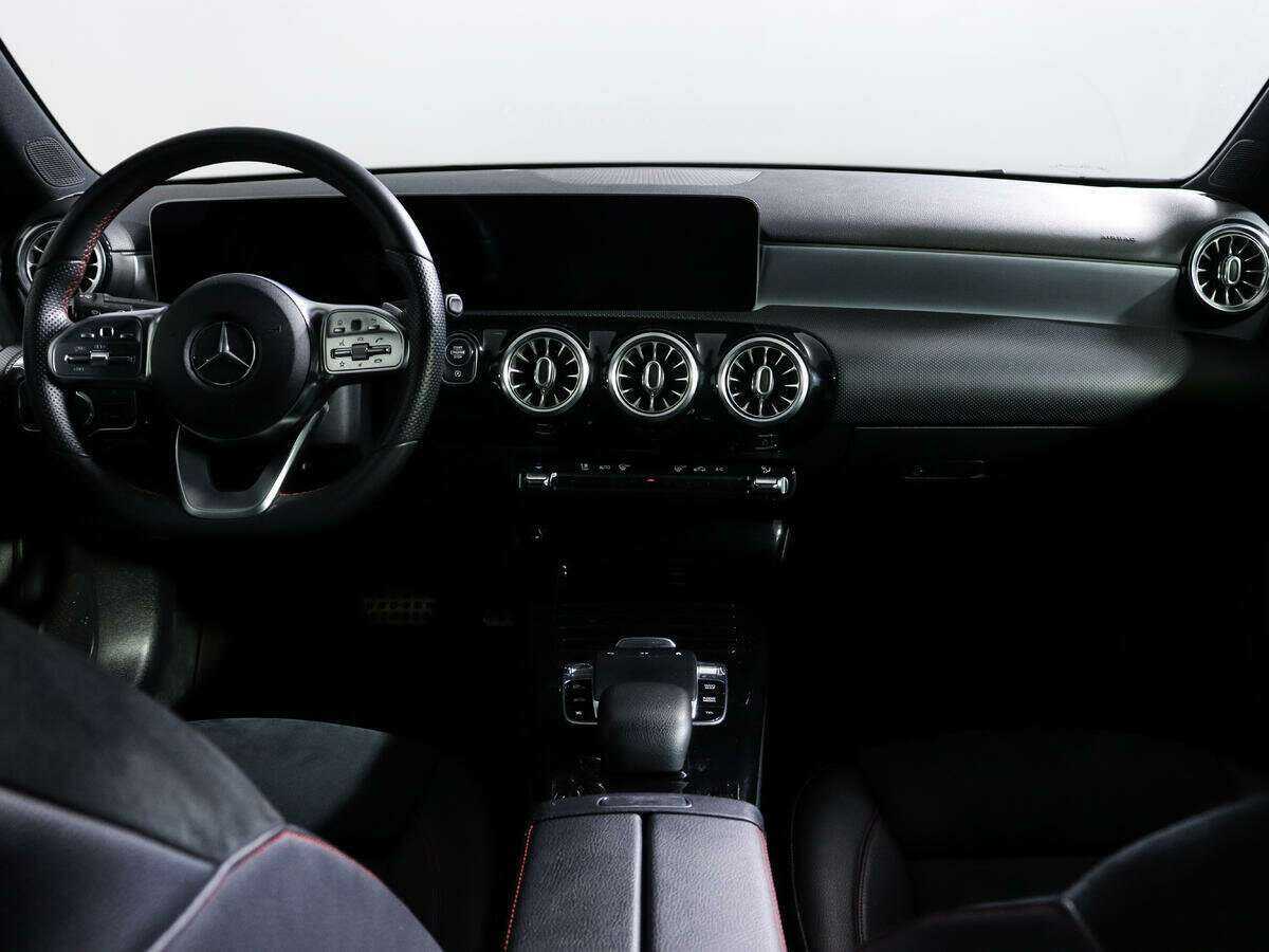 Mercedes-Benz A-Класс б/у, 2019, Роботизированная. Фото: #11