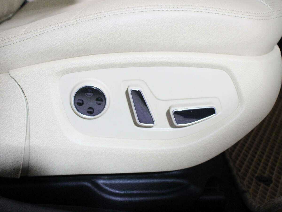 Hyundai Genesis б/у, 2015, Автоматическая. Фото: #12