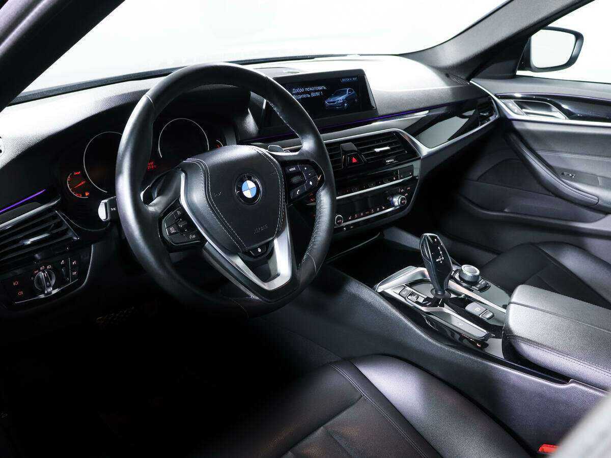 BMW 5 серии б/у, 2018, Автоматическая. Фото: #10